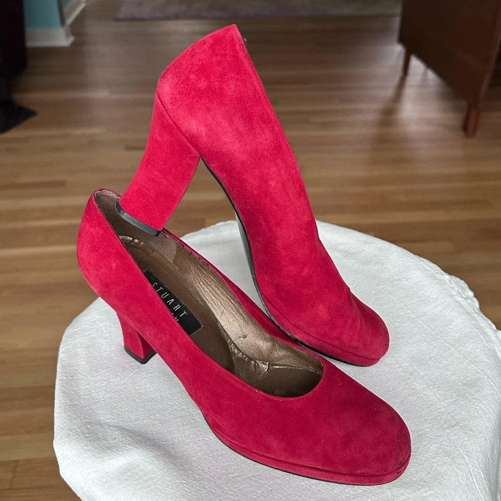 Bold Feminine Red Suede Platform Chunky Heels Leather Soles Stuart Weitzman ~ 9